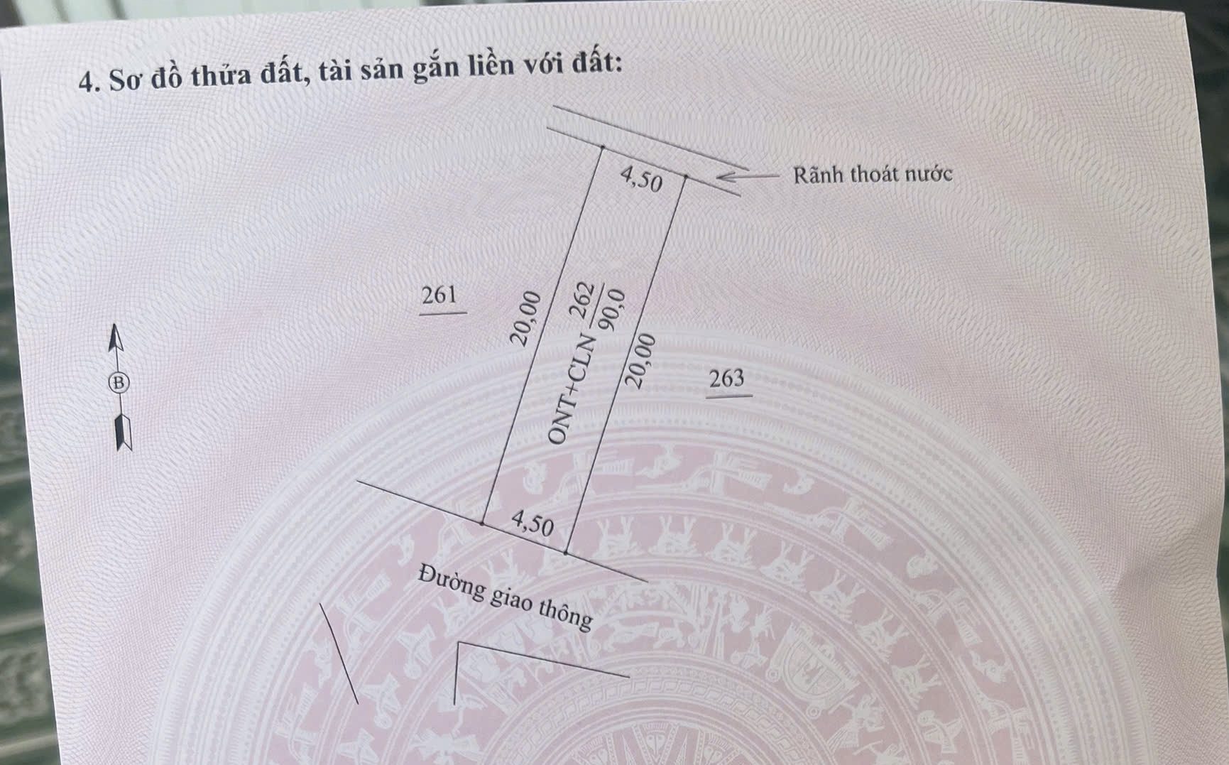 Chính chủ cần bán đất thổ cư, ngõ rộng, trước đất ô tô quay đầu.