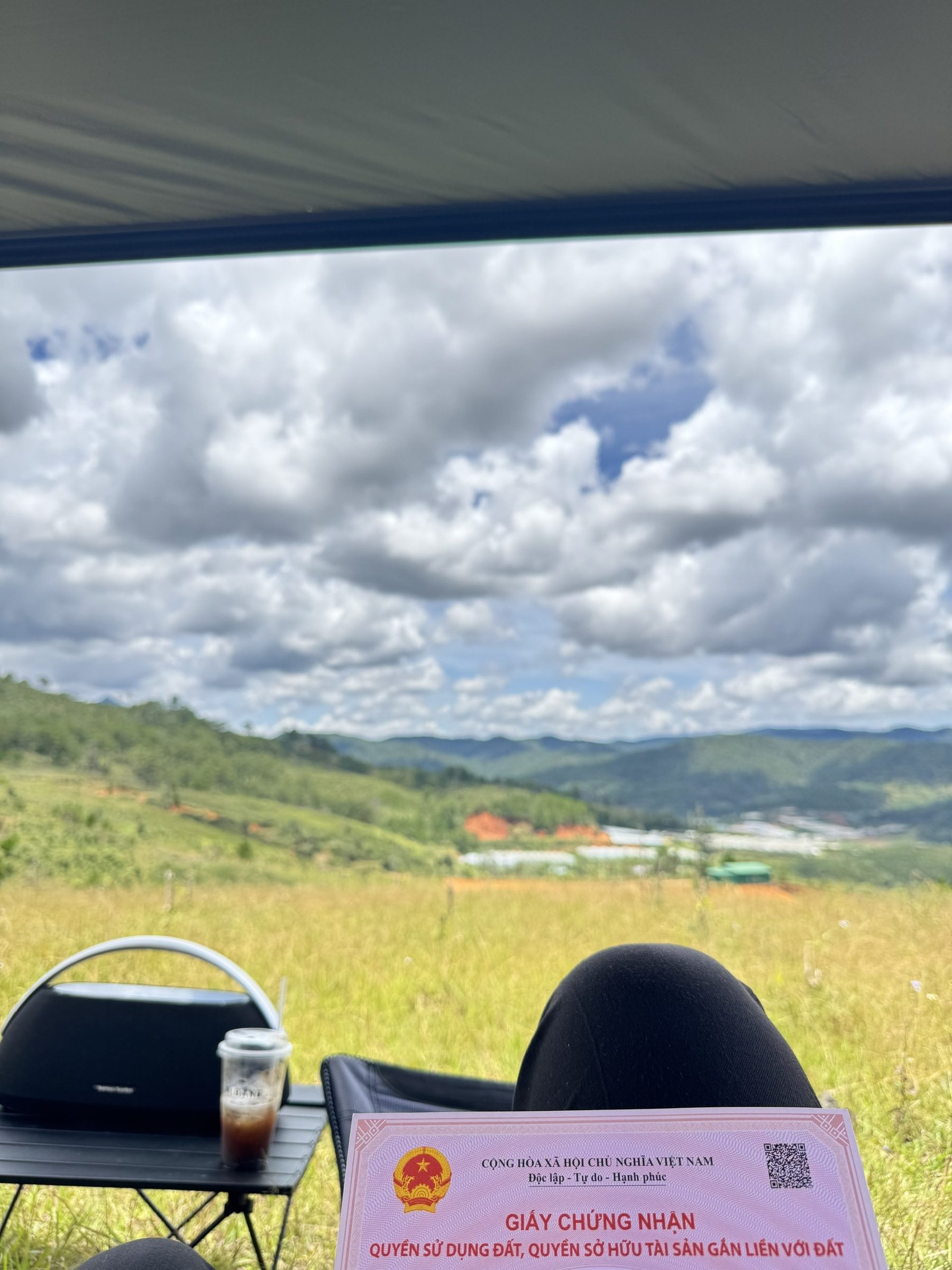 Đất đỉnh đồi siêu hiếm, view nghĩ dưỡng săn mây, sổ sẵn công chứng ngay