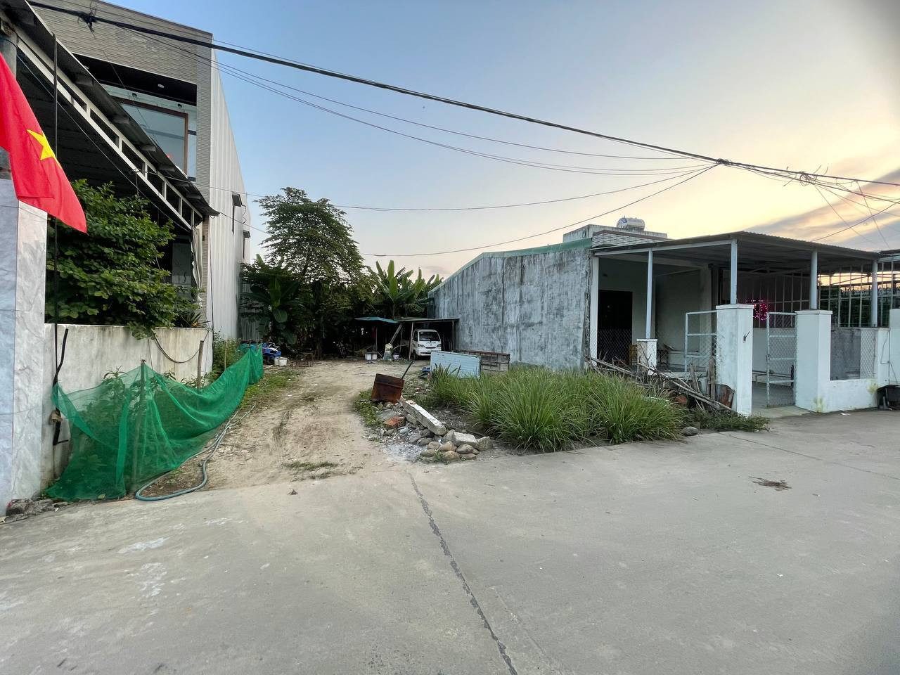 Bán lô đất đẹp mặt tiền Đông Phú 2 - 125m2 full thổ cư, giá chỉ 1,260tr