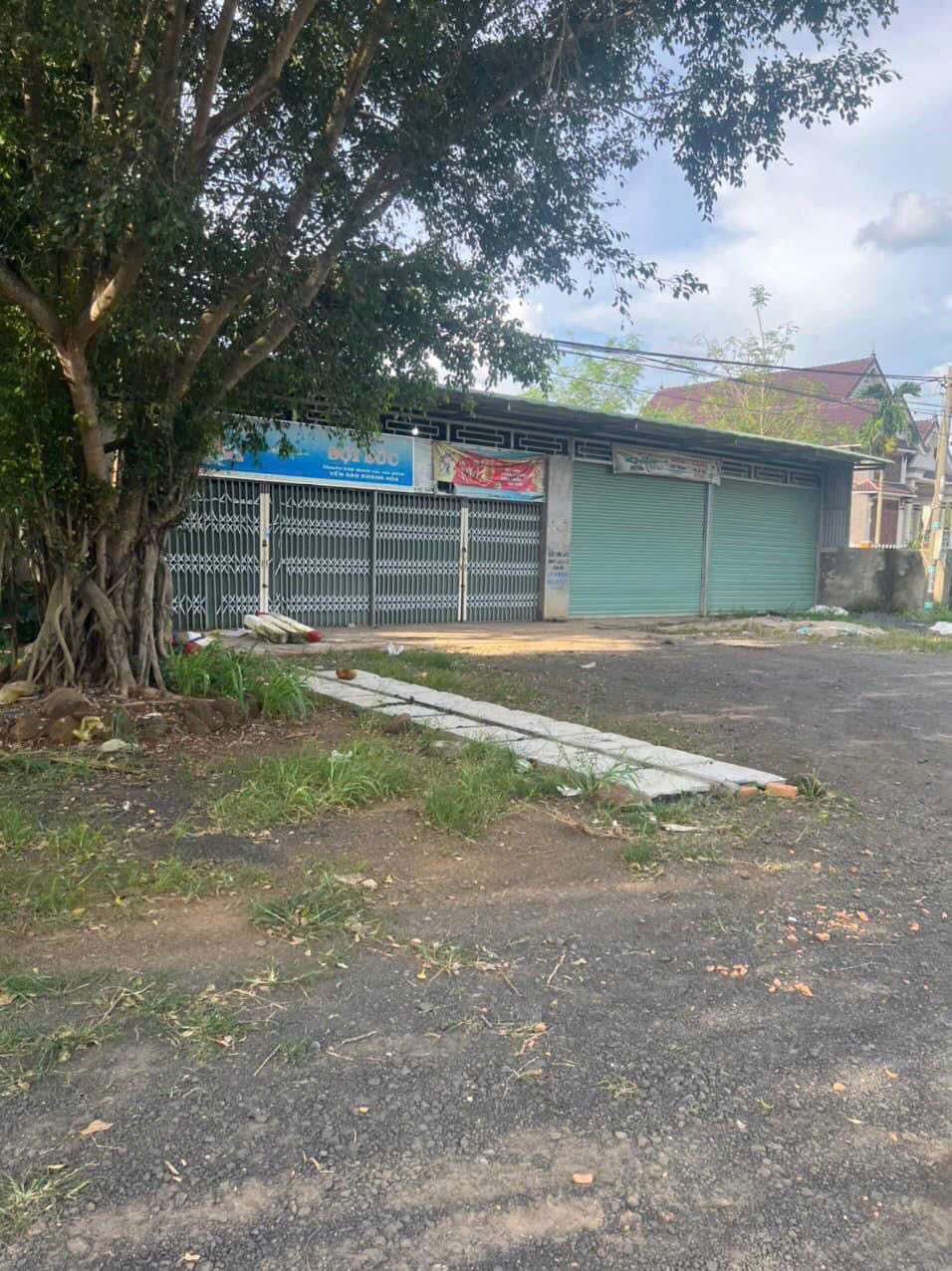 Bán đất 675m² có sẵn 100m² thổ cư ngang 15m giá 2.89 tỷ tại Xã Đắk Mil