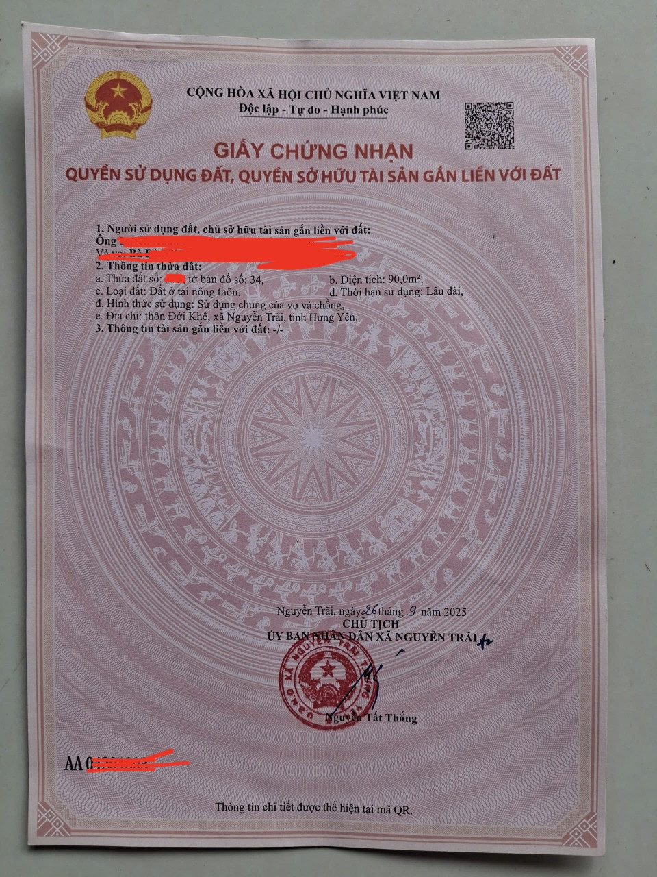 5mx18 90m2 Đặng Lễ - Ân Thi - Hưng Yên
- Nằm giữa Các Khu CN 
- Gần trường 
- 100m ra đường cao tôc hưng yên - thái bình
