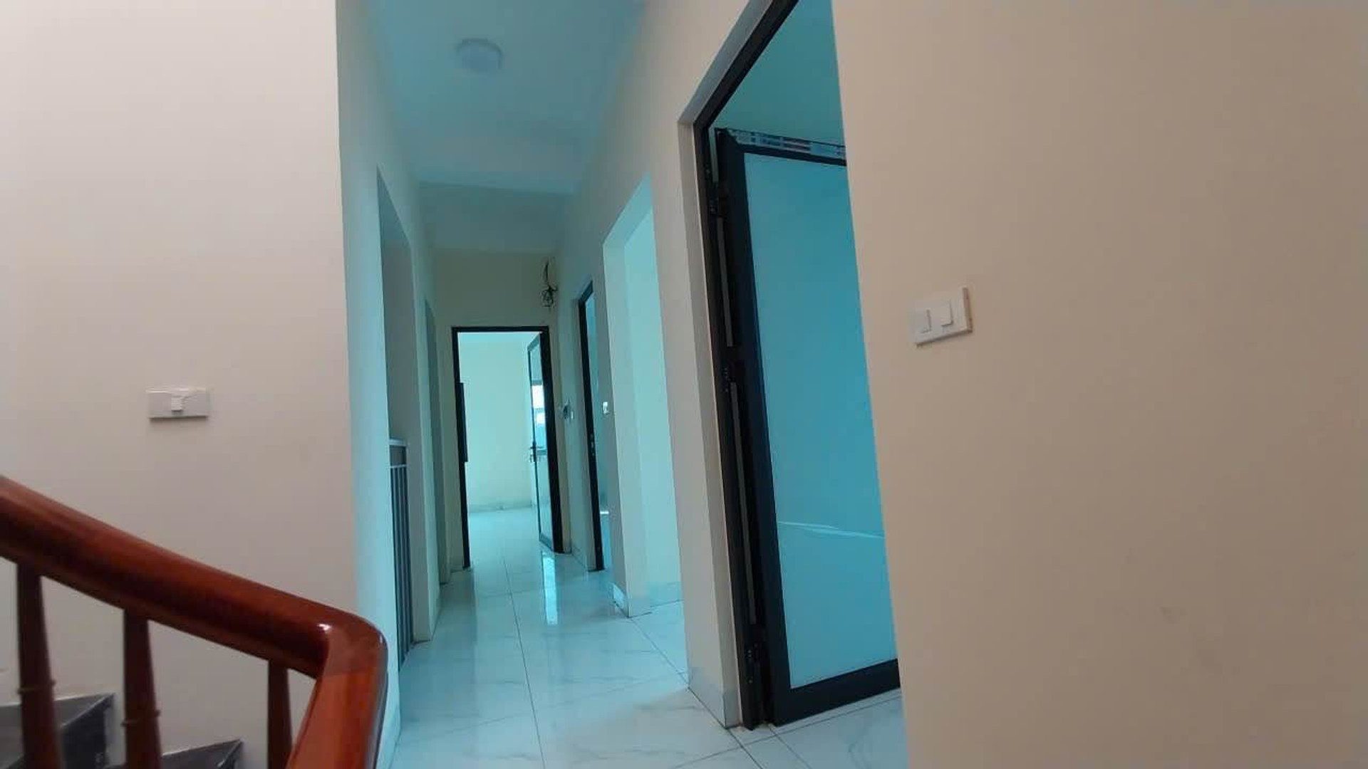 BÁN CĂN NHÀ 5 TẦNG LÔ GÓC NGÕ OTO MỚI XÂY TẠI ĐẶNG XÁ GIA LÂM