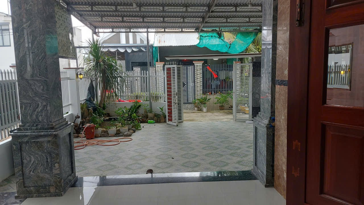 0938113403 Bán nhà 229.4m² full thổ cư ngang 8m giá 2.55 tỷ tại Xã Diên Điền (NHI)