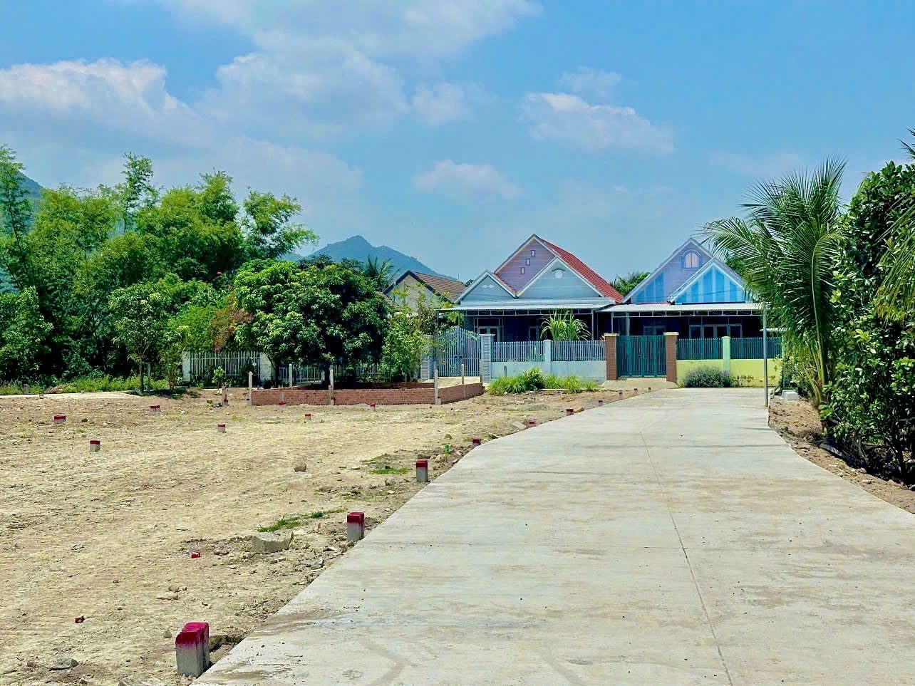 Bán đất 73m2m² có sẵn 73m² thổ cư ngang 5m giá 1.2 tỷ tại Xã Diên Khánh có 6 lô