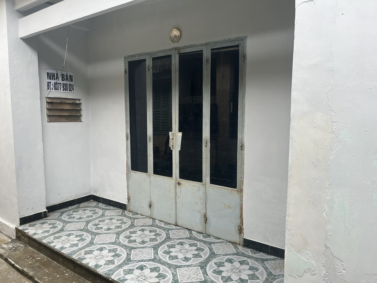 Bán đất thổ cư có nhà cấp 4
