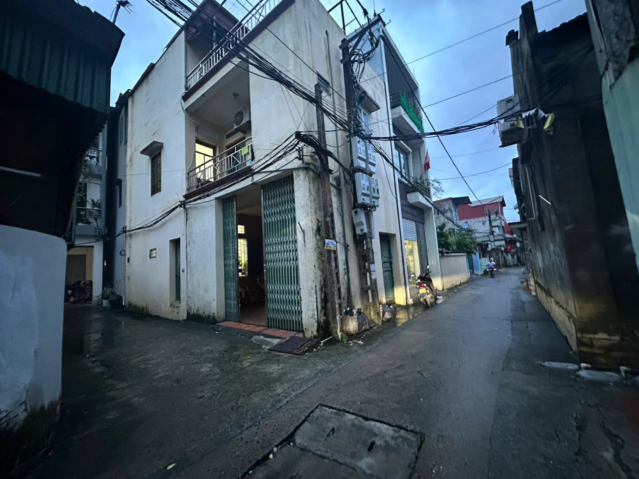 Bán Lô góc - nhà 2 tầng Mạch Tràng Cổ Loa Đông Anh 51m2 đường ô tô thông 2 mặt siêu đẹp