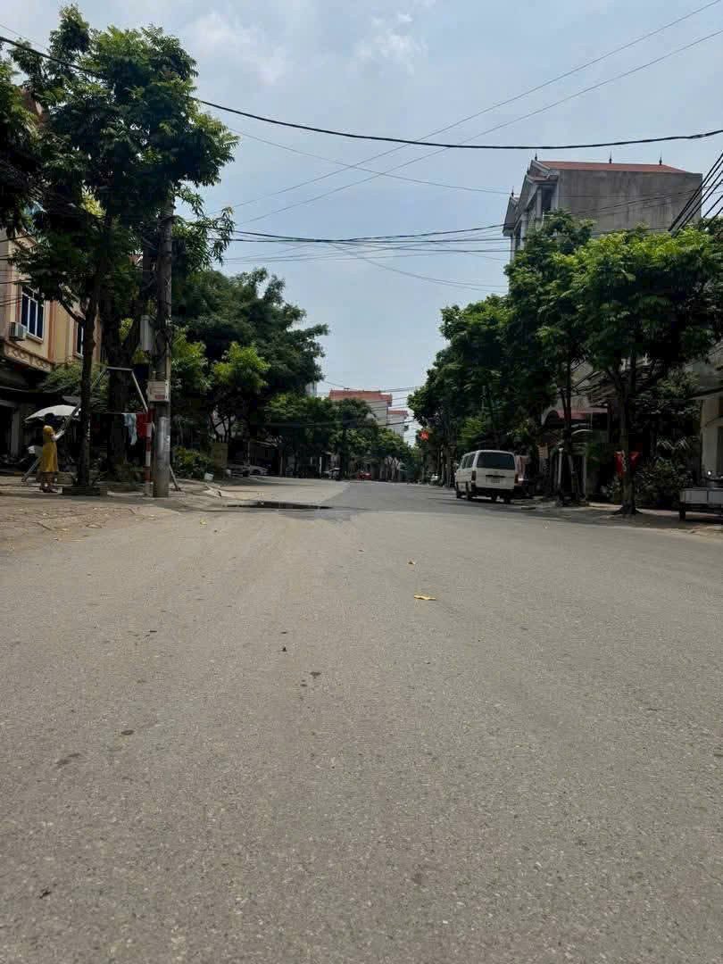 Bán đất Thôn Vang Cổ Loa xã Đông Anh 63,9m2 đường ô tô vào tận nơi giá chỉ hơn 5 tỷ