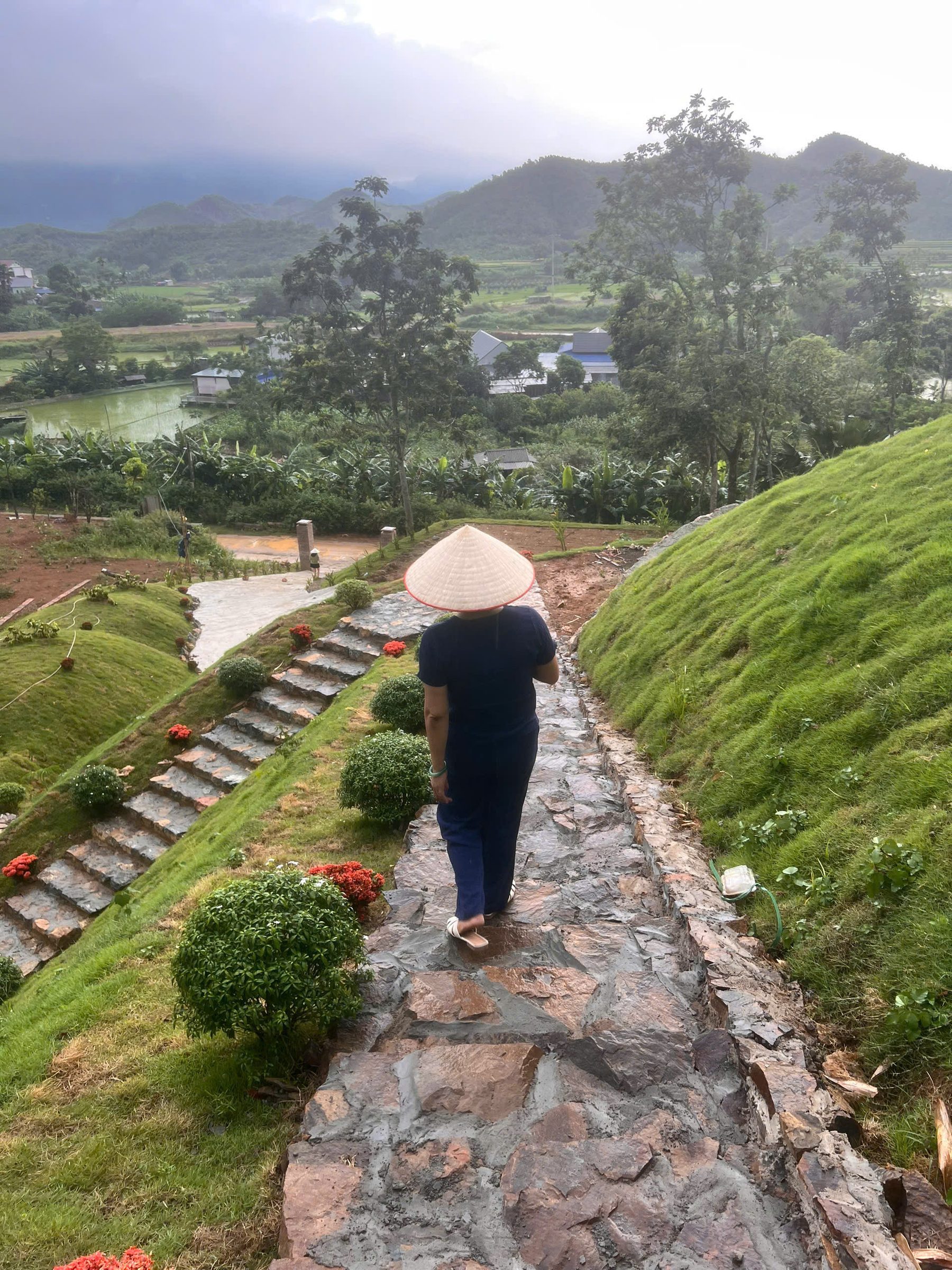 Bán Đất 3348m2 có sẵn 3348 m2 thổ cư giá 5000 tỷ tại Xã Đông Bắc Huyện Kim Bôi Hòa Bình
