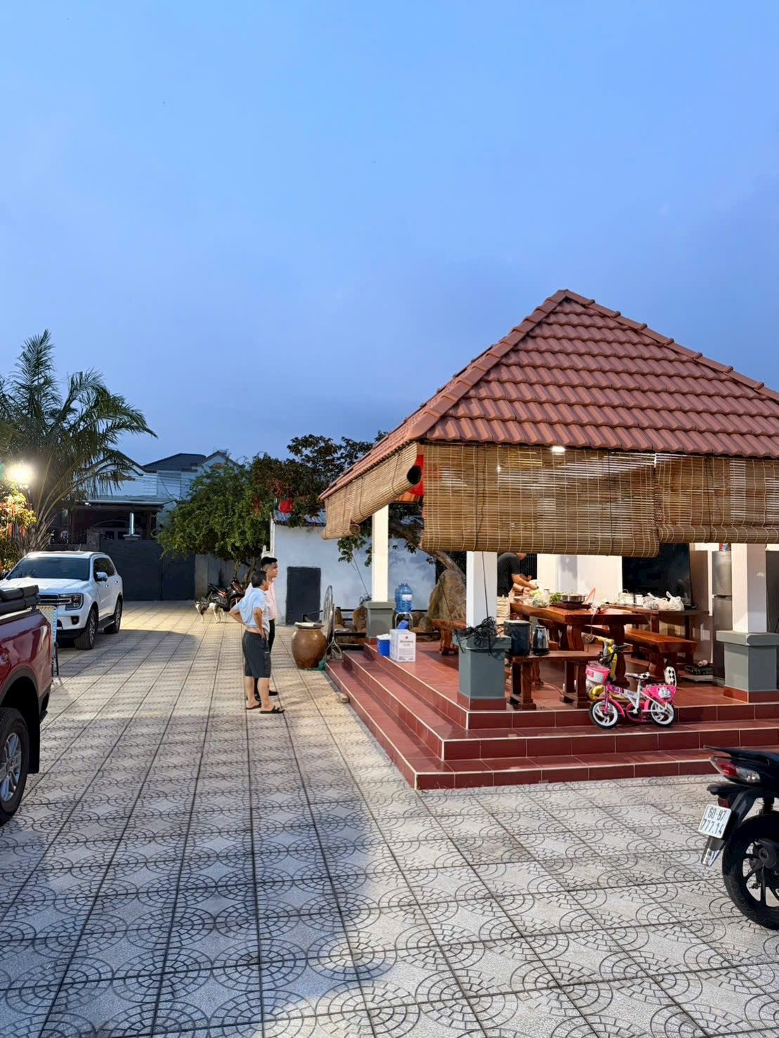 Bán Đất 1950m2 có sẵn 300 m2 thổ cư giá 15 tỷ tại Xã Đông Hoà Huyện Trảng Bom Đồng Nai