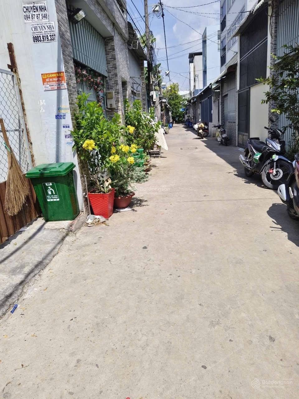 Bán Nhà riêng 68m2 có sẵn 68 m2 thổ cư giá 3.35 tỷ tại Xã Đông Thạnh Huyện Hóc Môn TP. Hồ Chí Minh