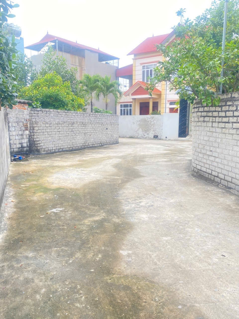 ✅ B.án nhanh lô đất gần cổng khu công nghiệp Đồng Phúc - Đức Giang 🔥🔥
👉 Diện tích to mặt tiền rộng ,( 260m2 mt 10m )
👉Làn 2 tỉnh lộ 398 đường trước đất 2 ô tô tránh nhau .
👉 Cách trường cấp 3 chỉ chỉ vài trăm mét .
👉📍 Vị trí đẹp, cách khu công nghiệp 