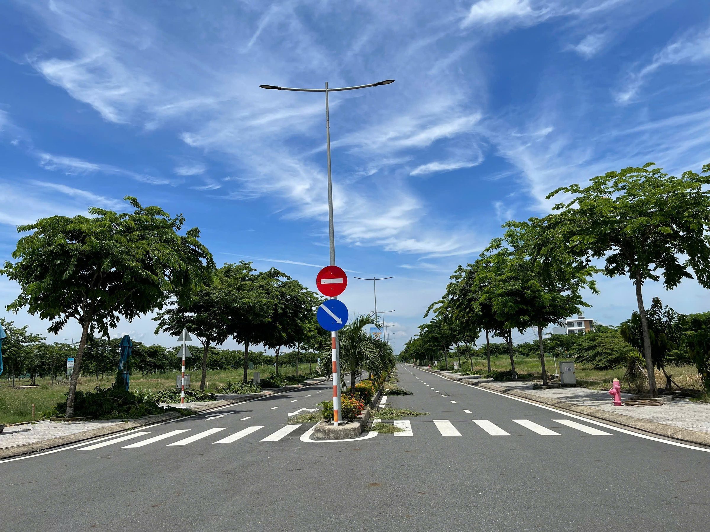 Bán đất nền thổ cư 100% tại dự án Ora Park Đức Hòa, giá hơn tỷ8, liên hệ 097 875 0925