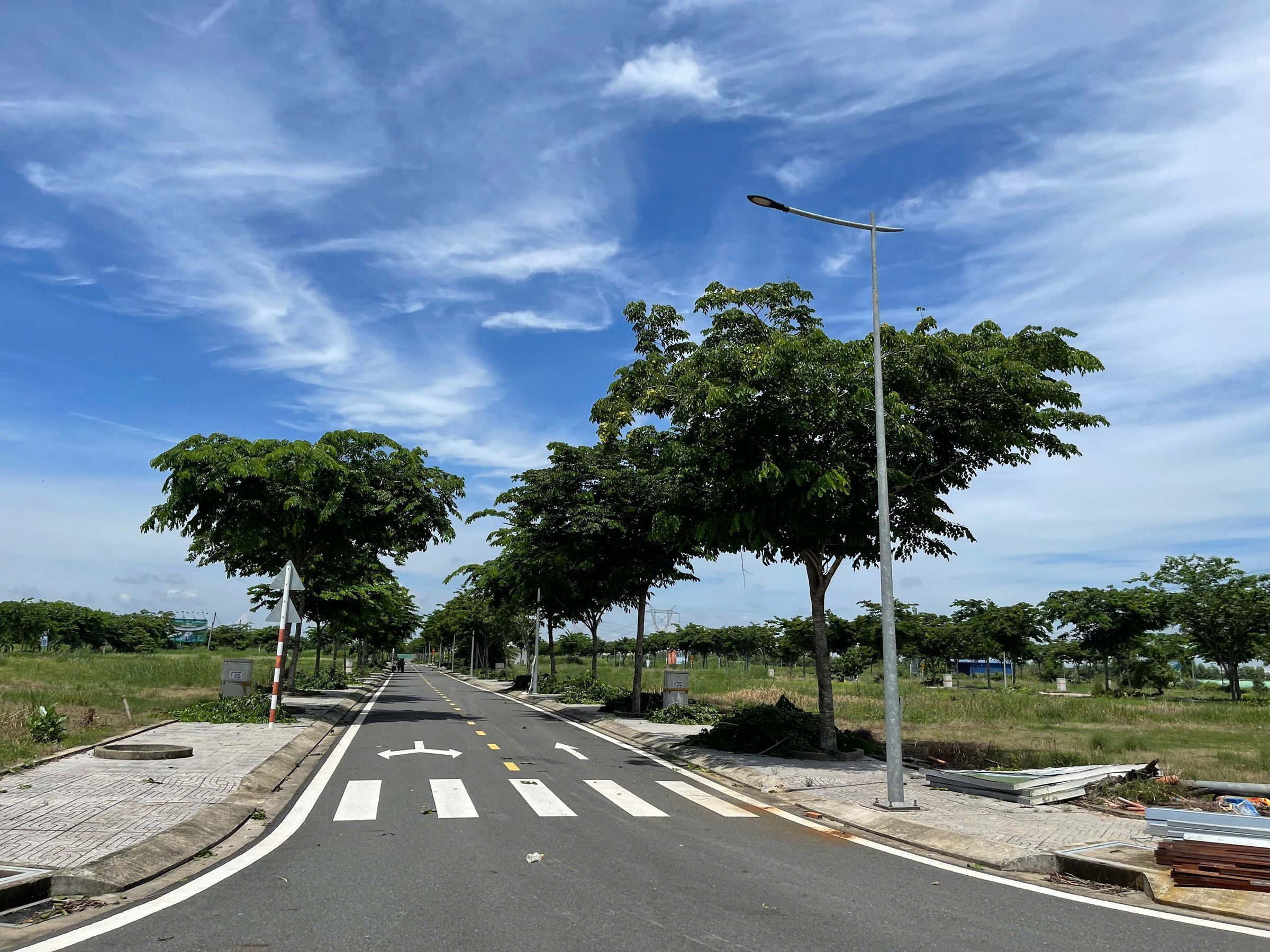 Bán đất nền thổ cư 100% tại dự án Ora Park Đức Hòa, giá hơn tỷ8, liên hệ 097 875 0925