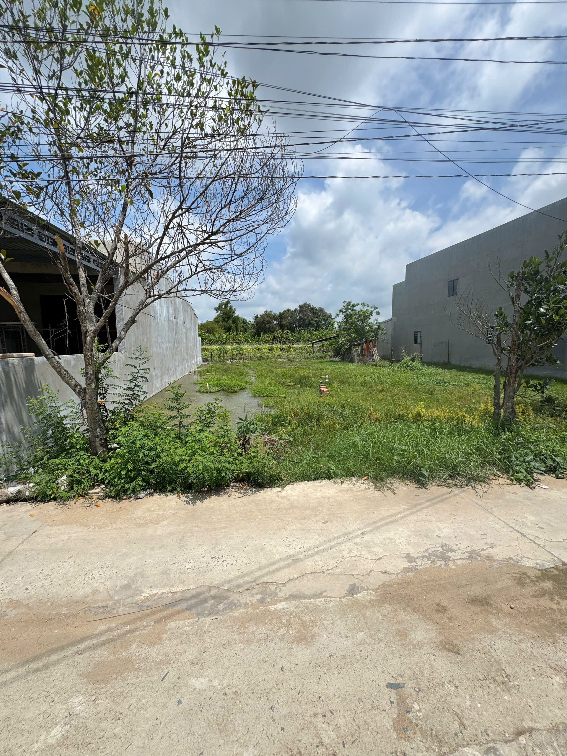 Bán Đất 150m² thổ cư 150m² giá 1 tỷ 5x30m tại Đức Hòa Hạ, gần kcn Tân Đức
