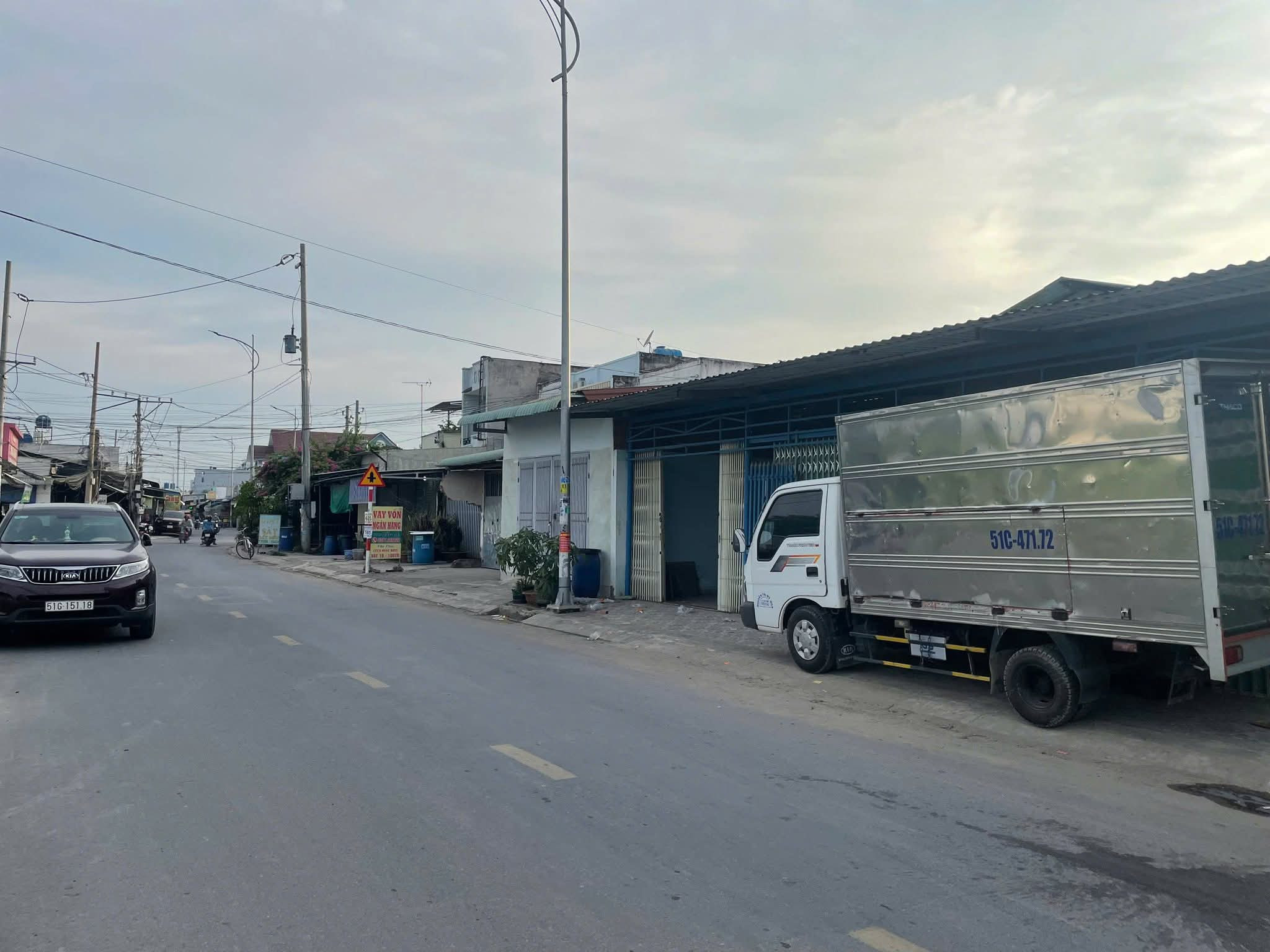Bán đất 807.9m² ngang 15m giá 10.5 tỷ Xã Đức Hòa