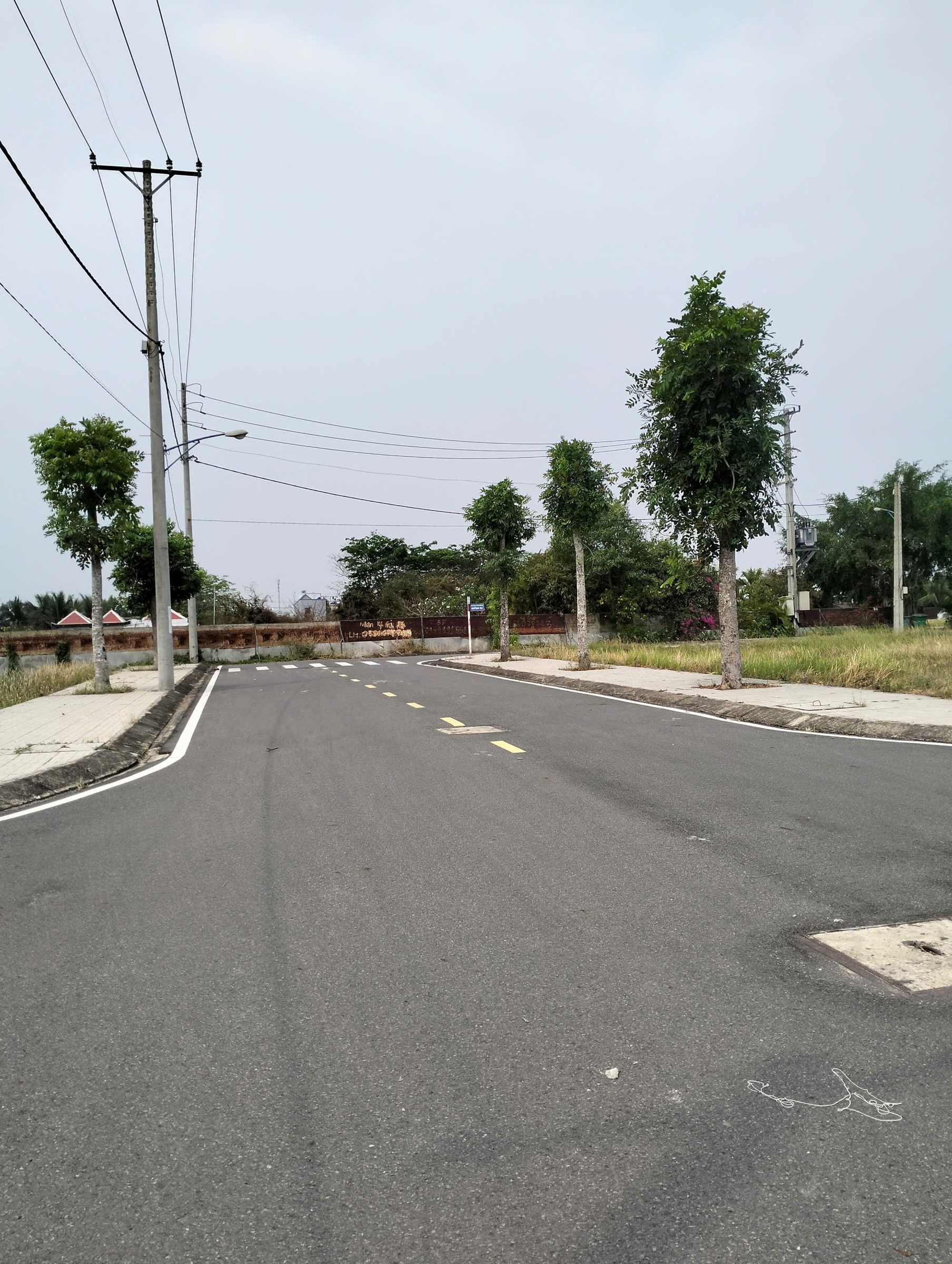 Bán đất 64m2 đức hòa hạ giá 850tr còn thương lượng