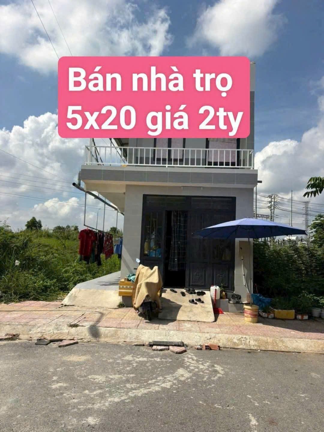 Bán Nhà Trọ KDC HẢI SƠN ĐỨC HOÀ HẠ 
- DT: 5X20 
Giá chỉ 2ty 
. Thu nhập 9tr tháng.