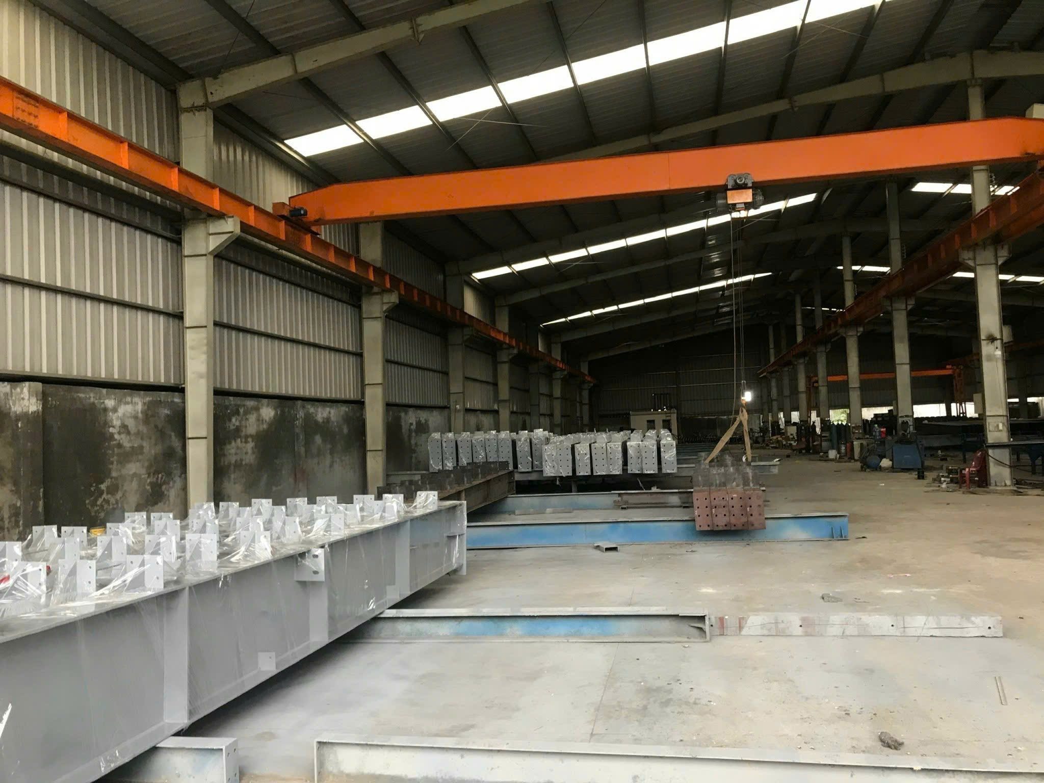 Bán gấp kho xưởng 3000m2, sẵn HĐT 90tr/ tháng, Đức Hoà Thượng, Đức Hoà, Long An