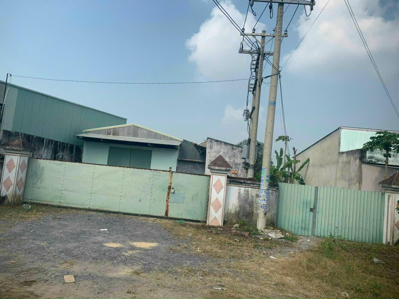 Bán nhà xưởng mặt tiền đường nhựa 1844.2m² ngang 22m giá 18 tỷ Xã Đức Lập