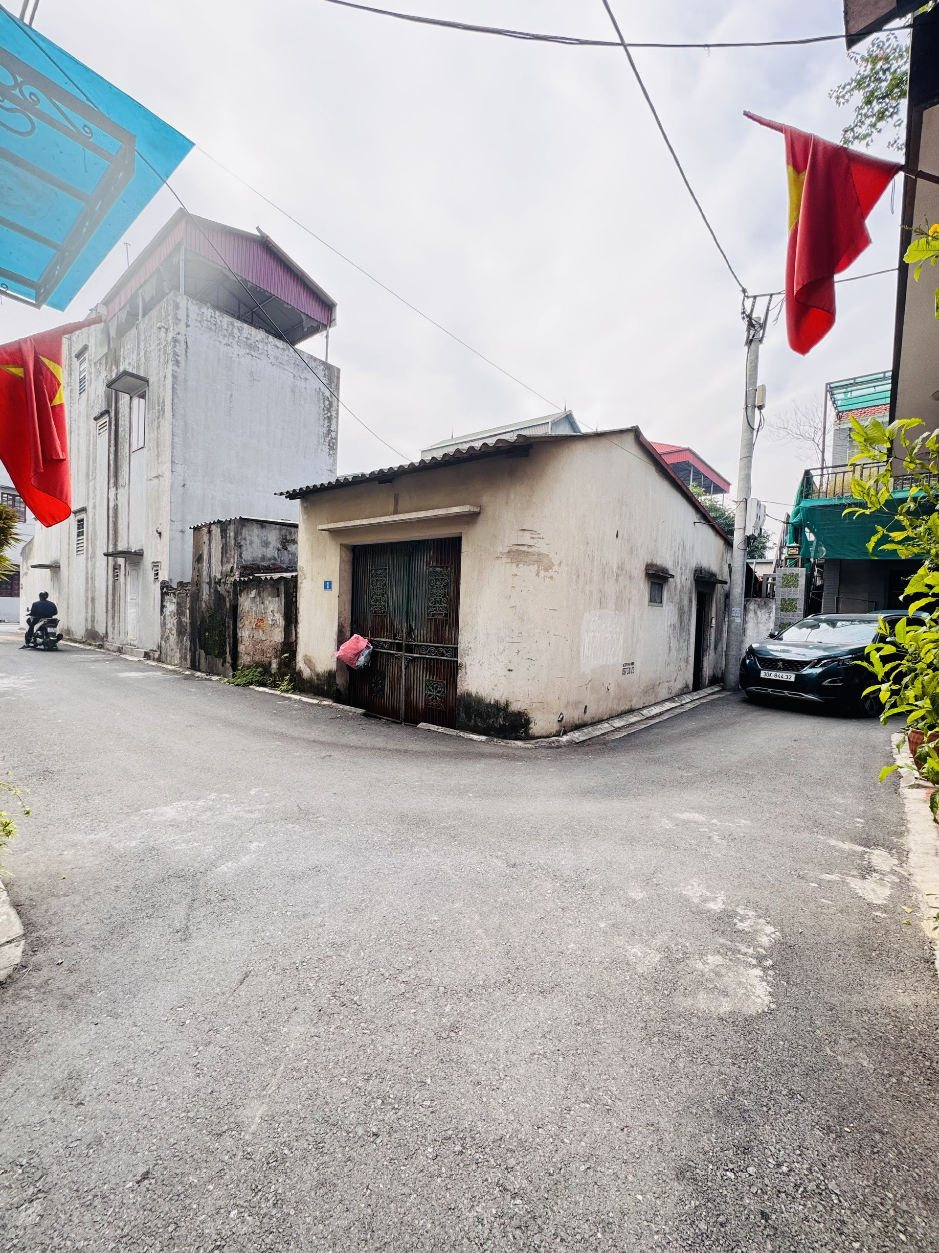 DƯƠNG XÁ – LÔ GÓC 80M² – Ô TÔ NGỦ TRONG ĐẤT – CHỈ 7,8 TỶ 0964793928