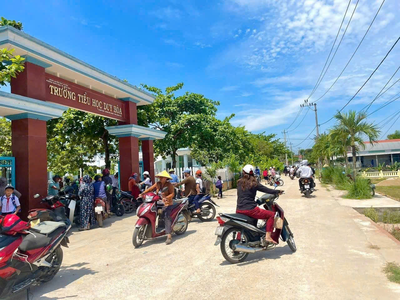 CHỈ NHỈNH 450 TRIỆU – SỞ HỮU NGAY ĐẤT VEN SÔNG DUY XUYÊN "không lụt"