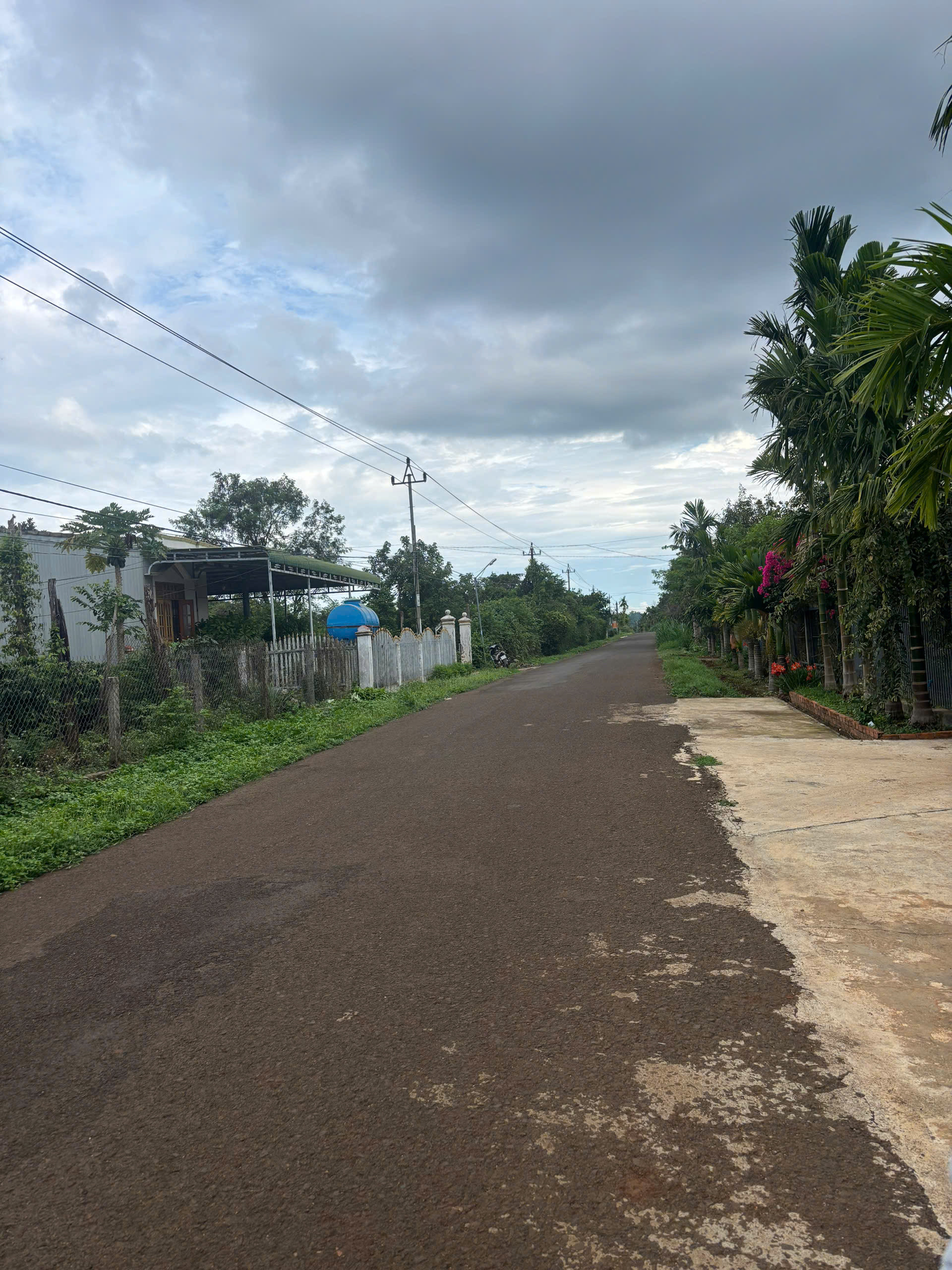 👉 2 lô liền kề ngay khu du lịch sinh thái hồ Ea Dong , đập Buôn Jong , xã Eakpam ...