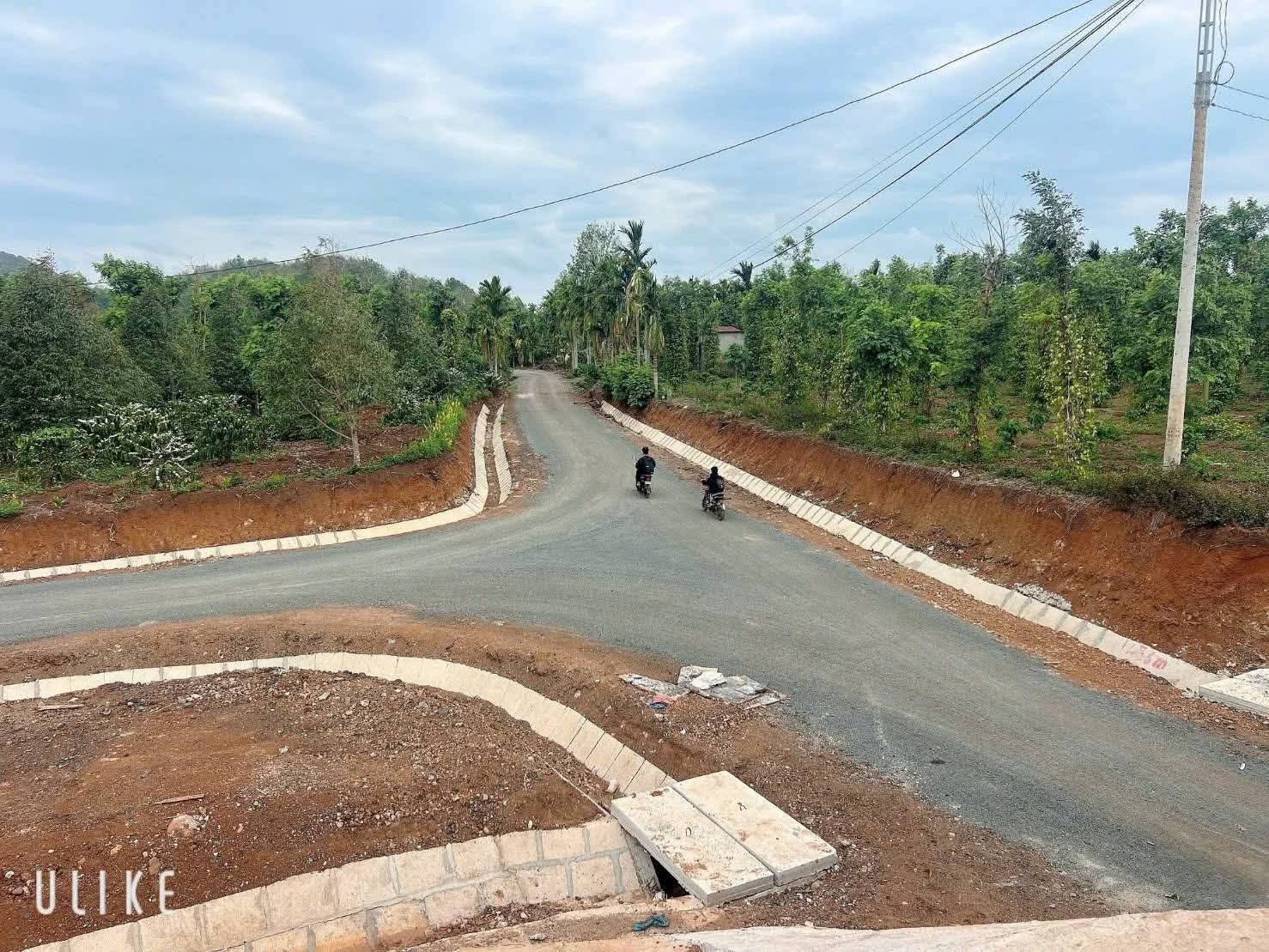 Bán Đất hẻm cấp 1 đường tránh đông