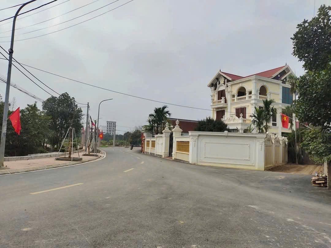 BÁN ĐẤT HẠ BẰNG, SÁT KHU CNC, ĐH FPT, HV TÀI CHÍNH+ĐHQG, 90M2, GIÁ ĐẦU TƯ 36TR/M