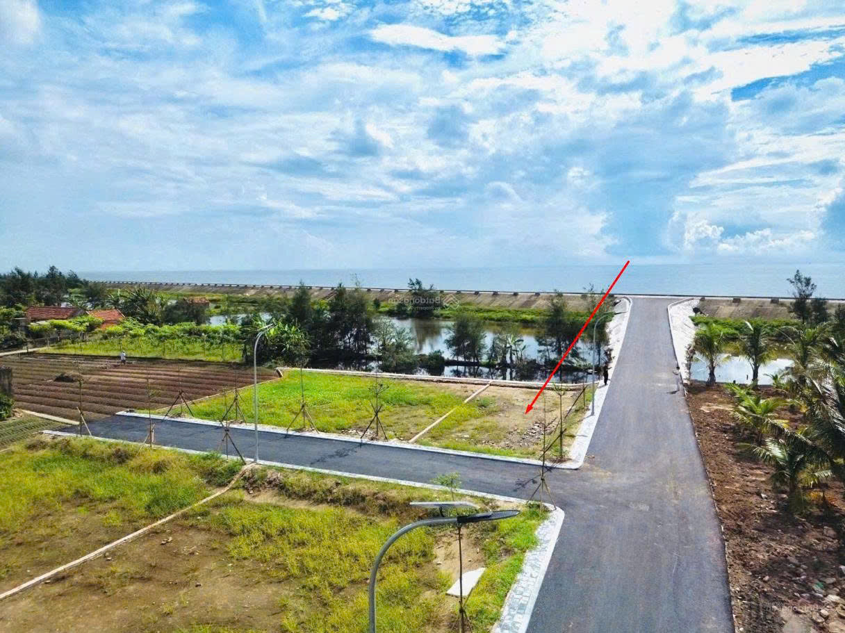 BÁN GẤP LÔ ĐẤT 2 MẶT TIỀN Ở HẢI XUÂN BIỂN KHU KINH TẾ NINH CƠ VỊ TRÍ ĐẸP GIÁ RẺ HƠN GIÁ THỊ TRƯỜNG