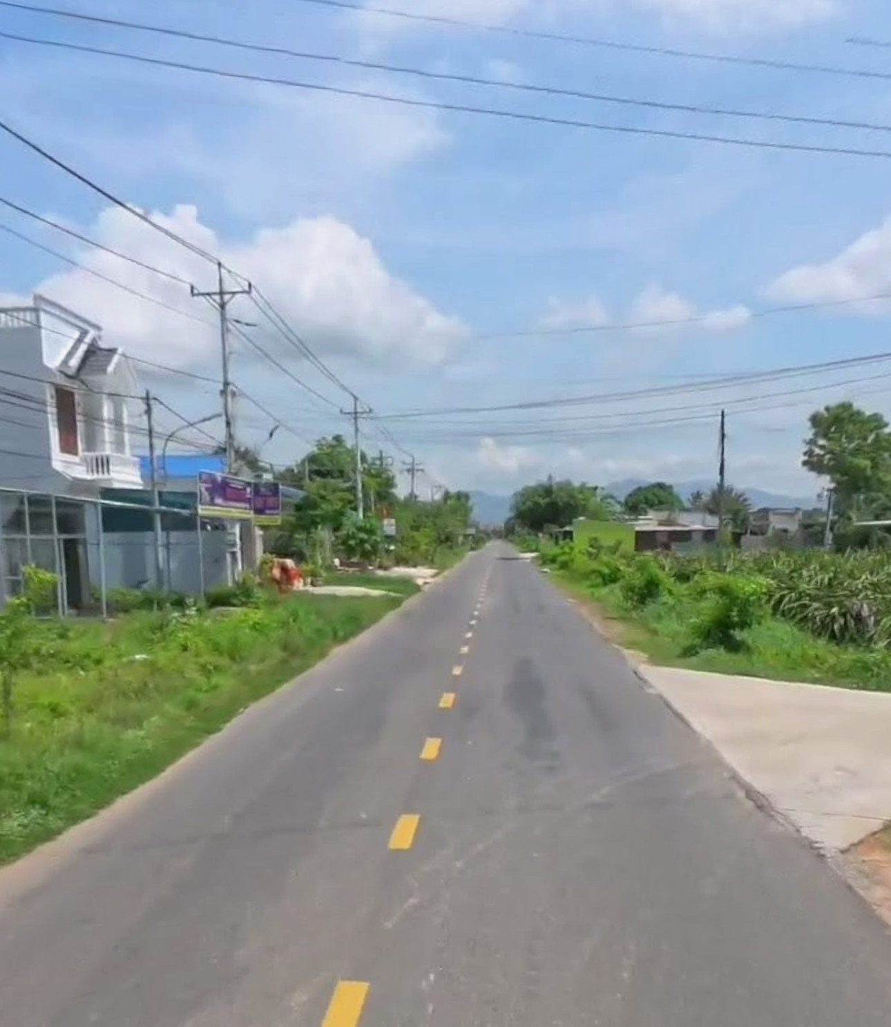 ĐẤT TRỤC NHỰA CHÍNH THÔN 3 HÀM LIÊM - SAU LƯNG KCN PHAN THIẾT - 1,6 TỶ