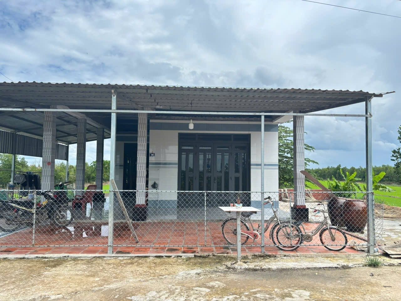 Bán Nhà riêng 1928.8m2 có sẵn 258 m2 thổ cư giá 1.95 tỷ tại Xã Hậu Thạnh Đông Huyện Tân Thạnh Long An
