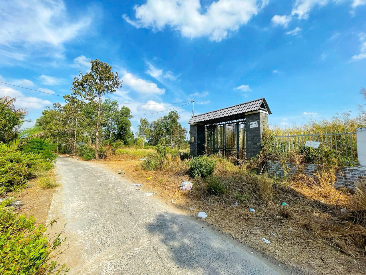 Bán đất 274 Nguyễn Văn Tạo, 1049m² ngang 20m giá 10.5 tỷ, thích hợp làm nhà vườn