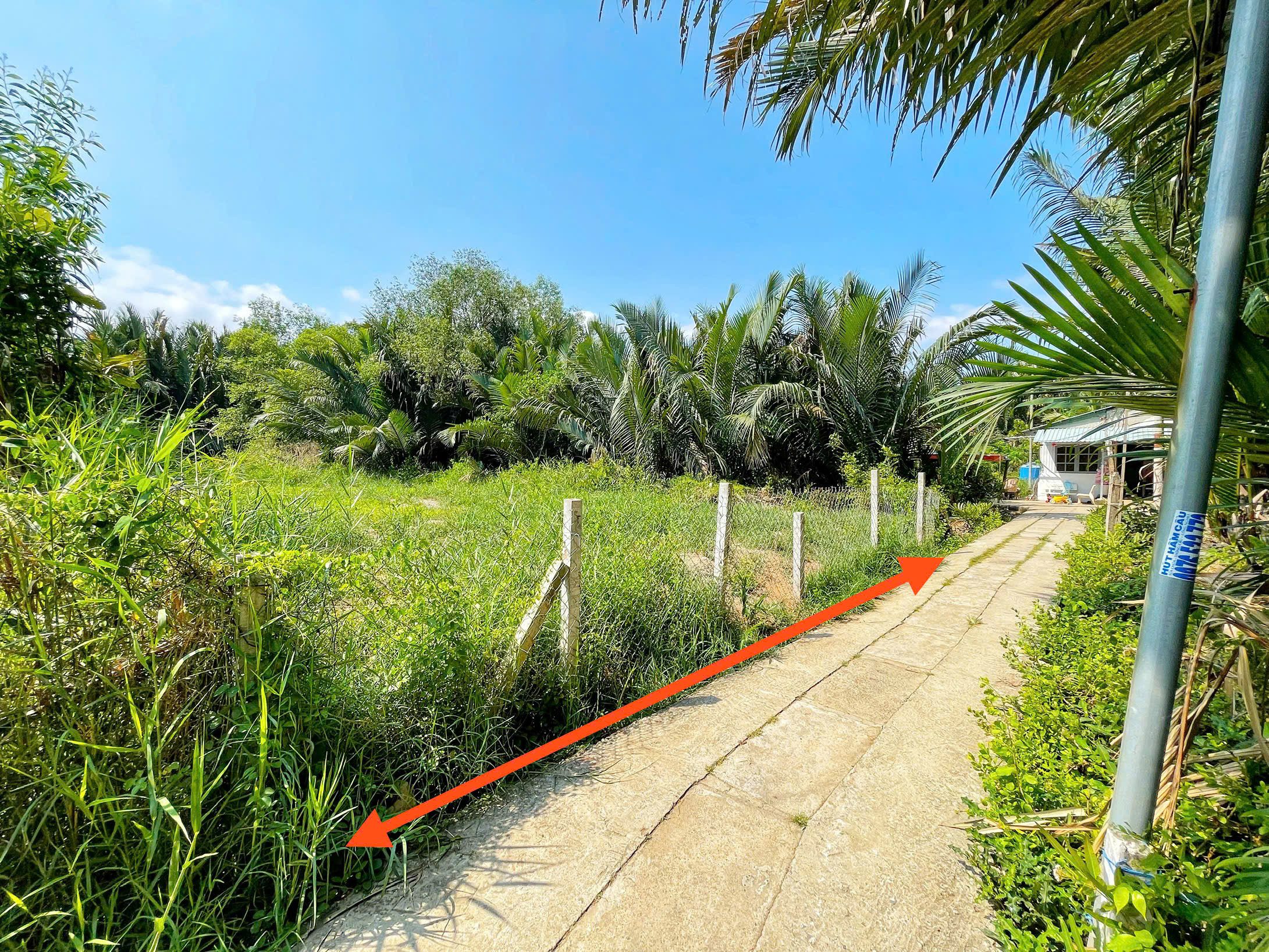 Bán đất 685m² full thổ cư ngang 12m giá 3.5 tỷ tại Xã Hiệp Phước