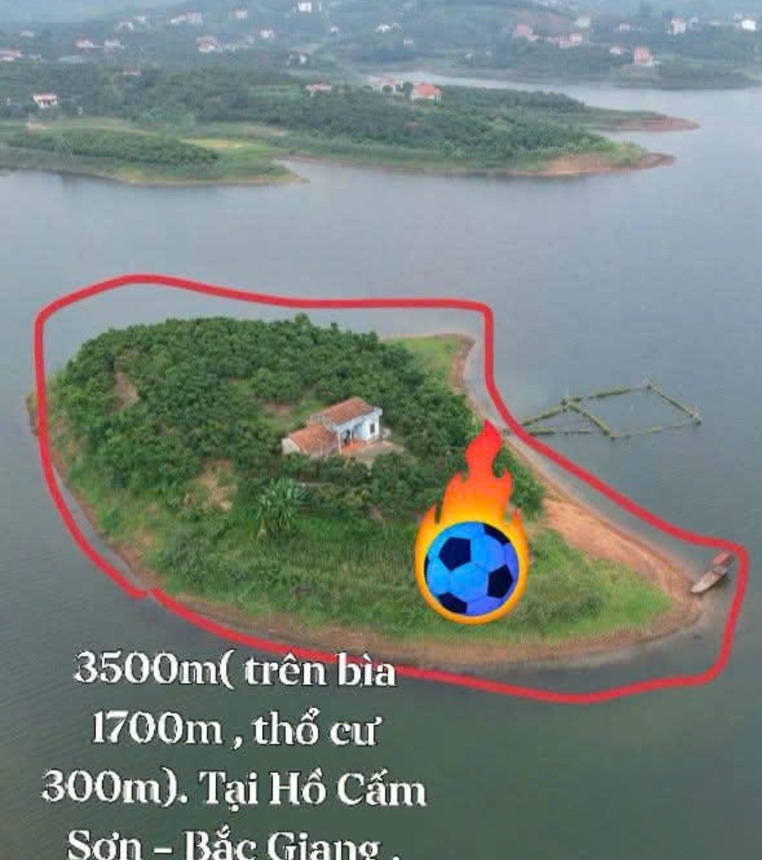 Cần bán một đảo nhỏ.

- Diện tích thực tế: khoảng 3.500m².
- Trên sổ: 1.700m², có 300m² thổ cư.
- Giáp hồ khoảng 130m, không gian đẹp