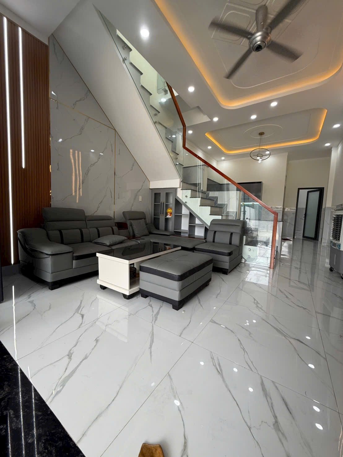 Bán Nhà Mặt Tiền Đường Huỳnh Mẫn Đạt Dt Lớn 127m. Tặng  Full Nội Thất