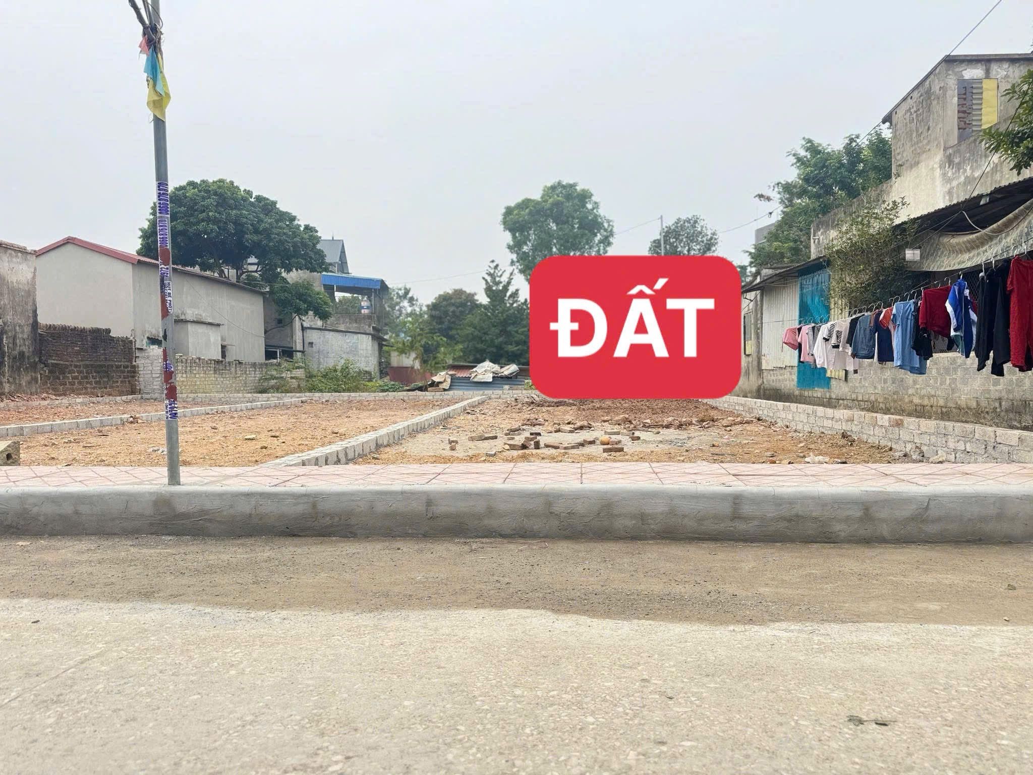 Bán gấp 100m² full thổ cư ngang 5m giá 3.95 tỷ tại thôn Phú Hữu Tân Xã trung tâm Hòa Lạc