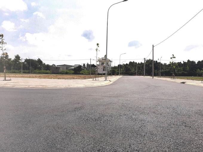 BÁN ĐẤT NHÁNH ĐƯỜNG SỐ 3
HÒA LONG, TP BÀ RỊA.