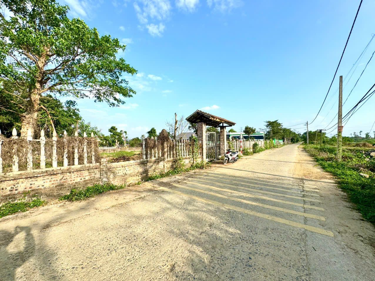 1322m có 299m thổ cư - SIÊU PHẨM NGHỈ DƯỠNG - Hòa Sơn, Lương Sơn