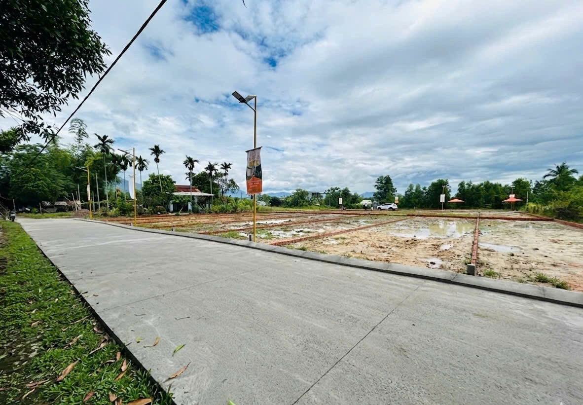 Bán Đất 120m² thổ cư 120m² giá 990 triệu tại Xã Hòa Vang Đà Nẵng