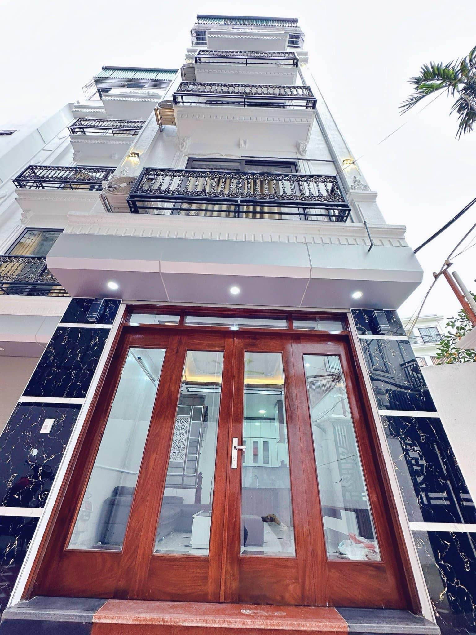 Nhà Kim Chung, Hoài Đức 32M 5 Tầng, 3 ngủ có nội thất giá 4.5 tỷ