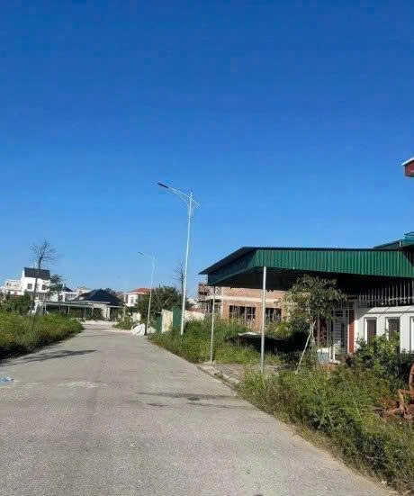 Cần bán lô đất 200m2 tại khu dân cư Tân Tiến, Hoàng Tiến, Chí Linh, Hải Dương.