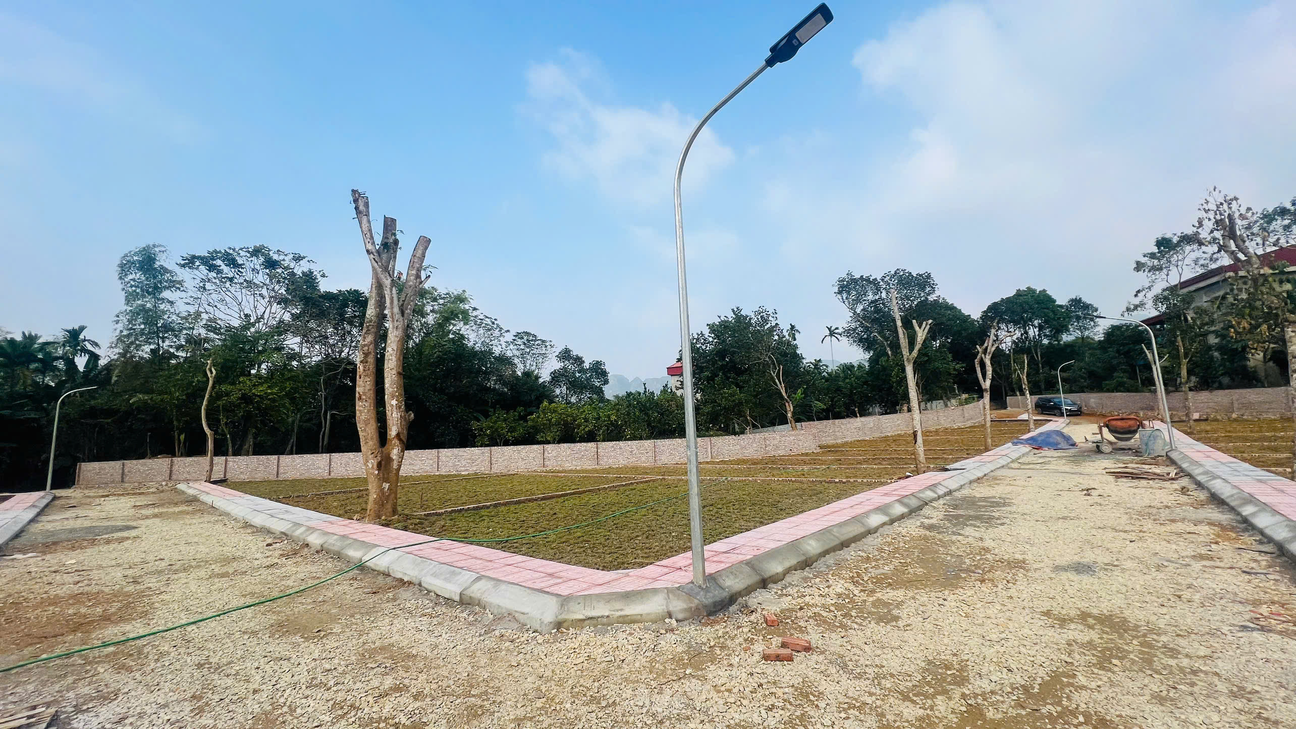 🔥 ĐÓN SÓNG SUN GROUP & APEC – ĐẤT KHOÁNG NÓNG KIM BÔI CHỈ 3XX TRIỆU! ⛰️