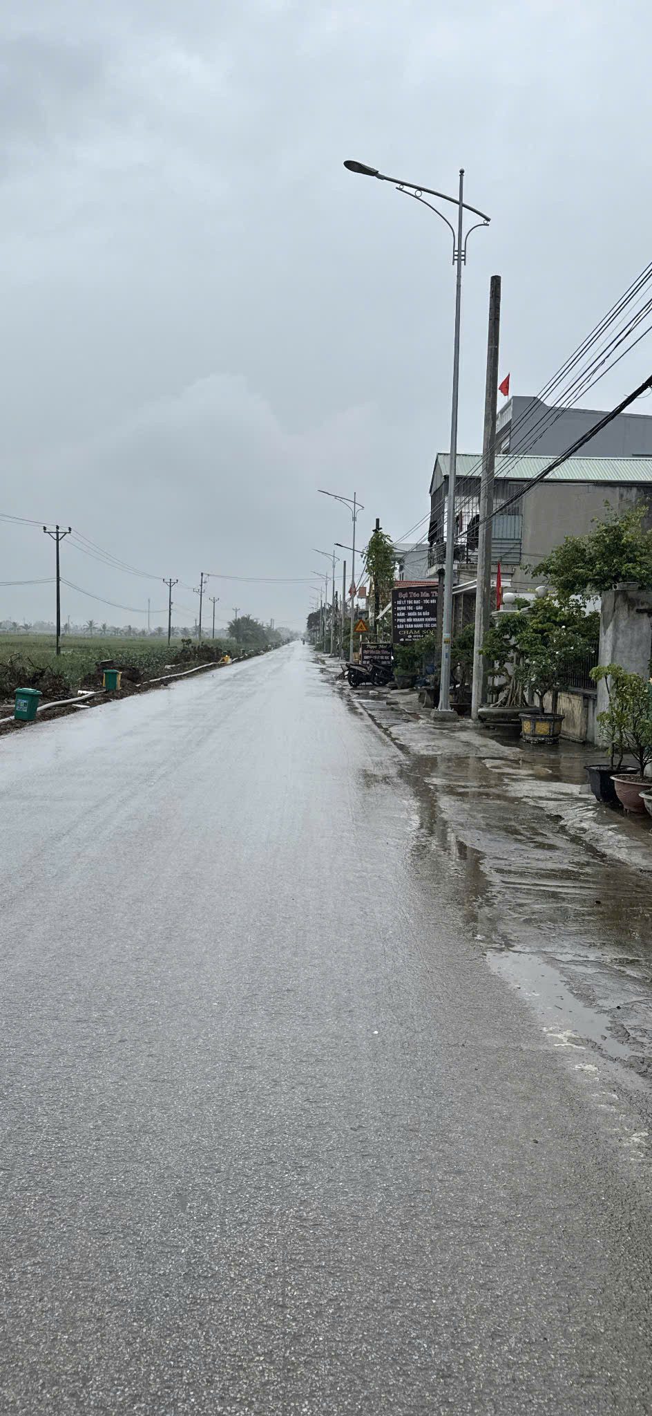 Bán 73m đất, Mặt tiền : 5,25m.Tại : Ngũ Đoan - Kiến Thuỵ - Hải Phòng