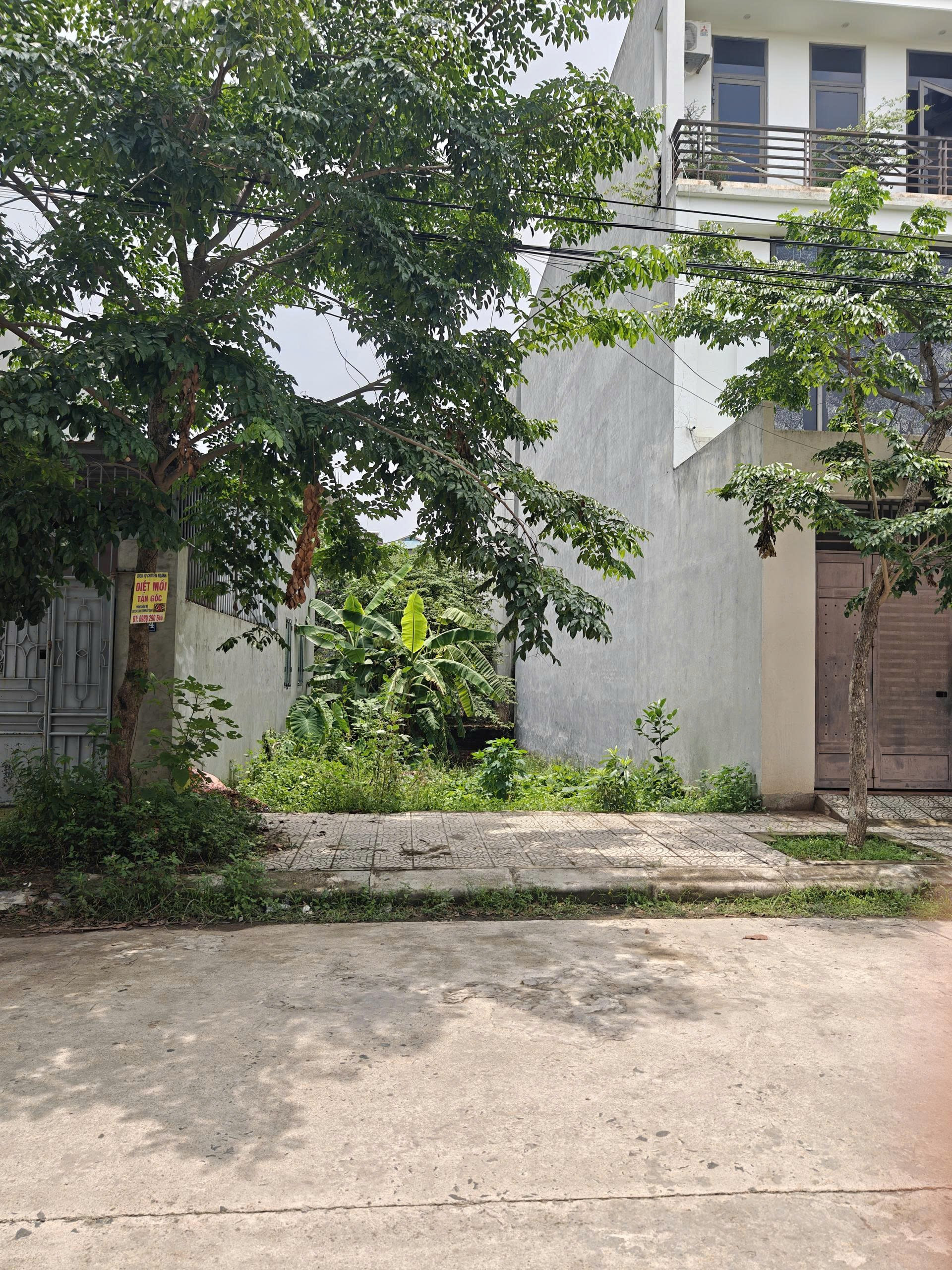 Trục chính Kim Chung 3 tỷ 2 gần khu công nghiệp Bắc Thăng Long
