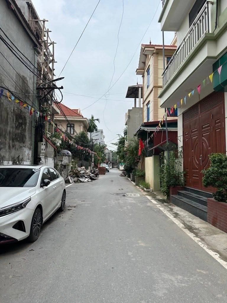 Cuối Trịnh Văn Bô – đường 3.5, diện tích 42m chỉ hơn 5 tỷ