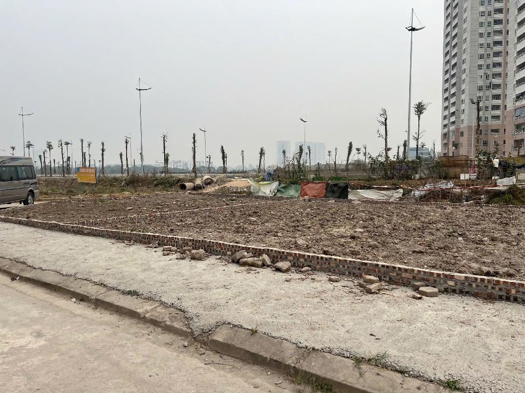 BÁN ĐẤT DI TRẠCH – 135M² – 23 TỶ – VỈA HÈ –Ô TÔ TRÁNH - KINH DOANH ĐỈNH