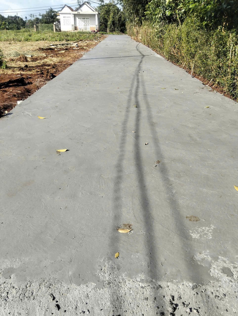 CẦN BÁN 2 LÔ LK EAKMAT - HOÀ ĐÔNG diện tích 150m2 5m giá 485tr