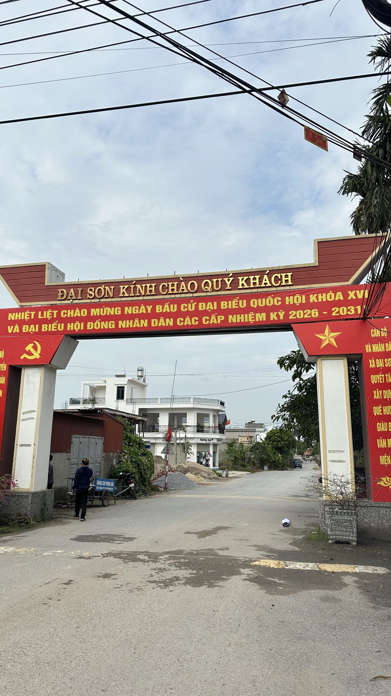 BÁN ĐẤT TRỤC CHÍNH ĐẠI SƠN, GẦN NHÀ VĂN HÓA – GIÁ TỐT