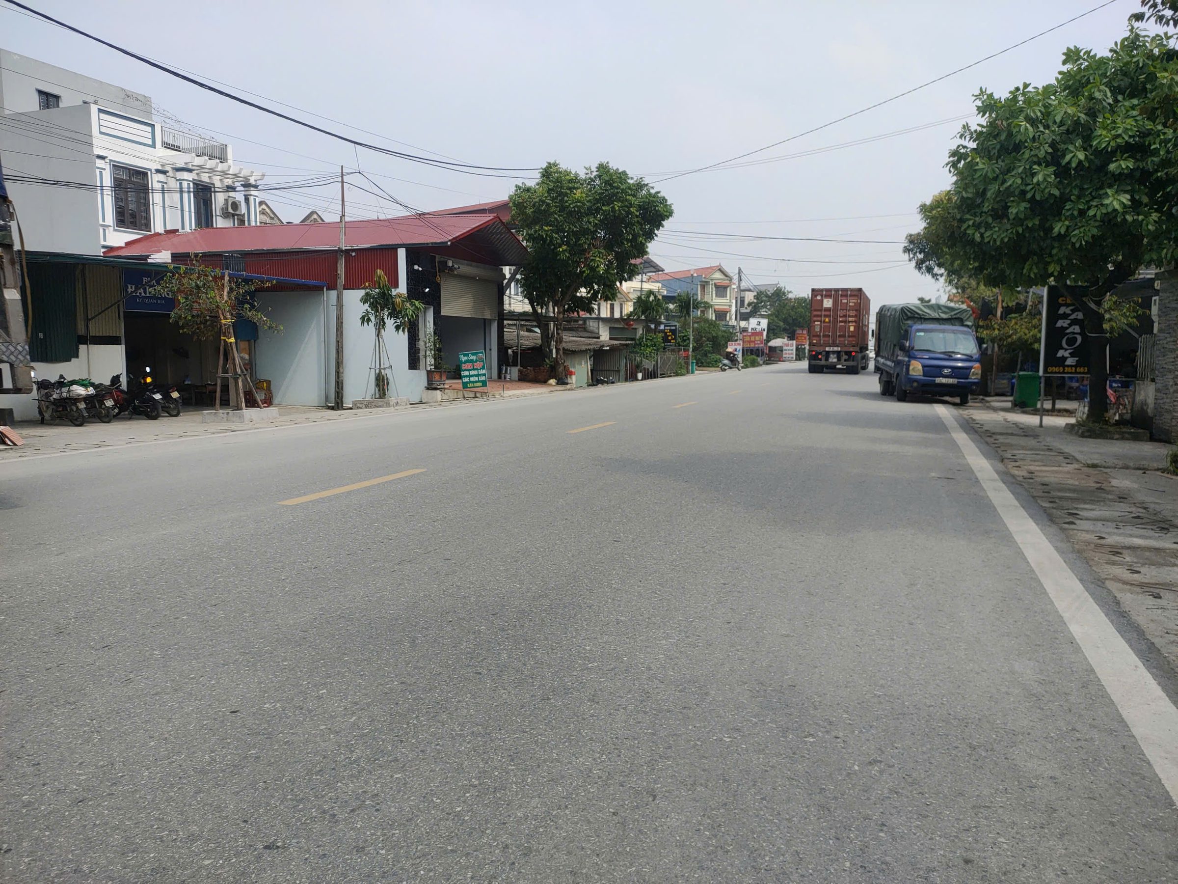 Bán Nhanh 140m mặt đường 196, kinh doanh tốt, xe công đỗ cửa: 0835459289