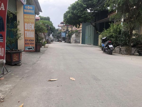 Cần bán lô đất cực đẹp, 52m Thôn cầu, Lạc Đạo, đường thông, ô tô vào, lh 0835459289
